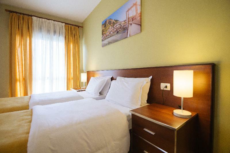 Akileda Hotel Durres Exterior photo